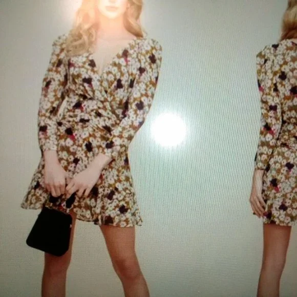 NWT 💐 ASTR 3/4 Sleeve Cinch Waist Dress (L) - Picture 3 of 9